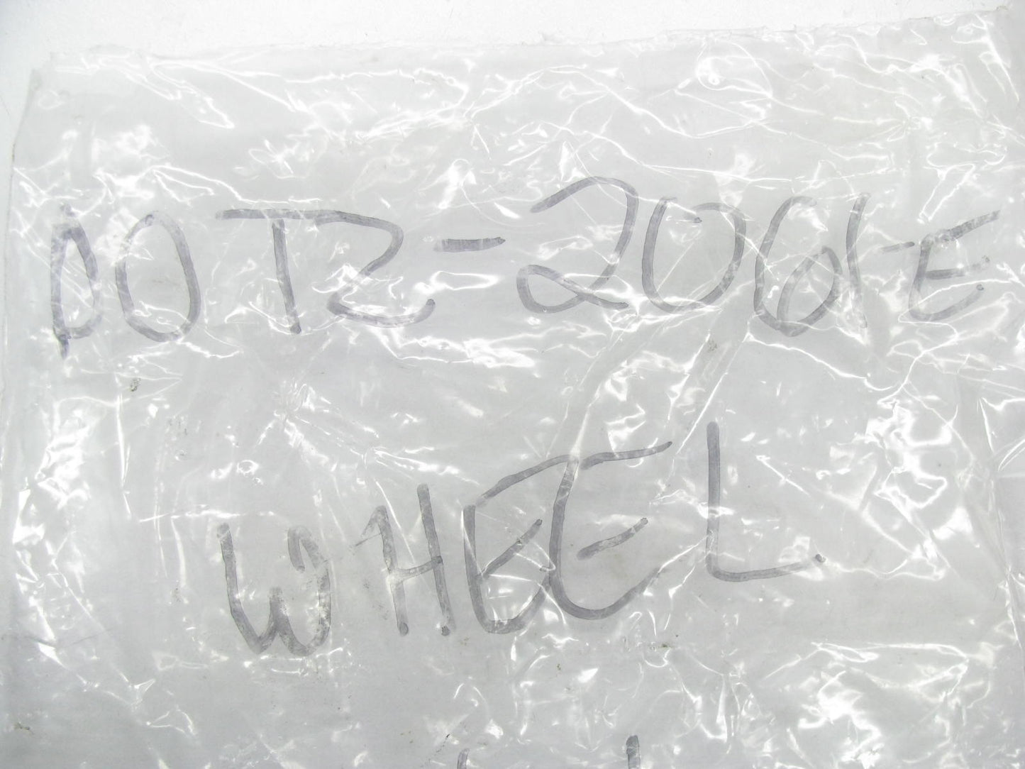 NEW - OUT OF BOX FORD D0TZ-2061-E Drum Brake Wheel Cylinder - Front Right Upper