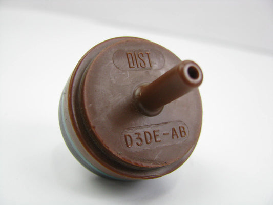 NEW UNBOXED OEM Ford D3DE-AB Vacuum Delay Check Valve D3DZ-12A091-B