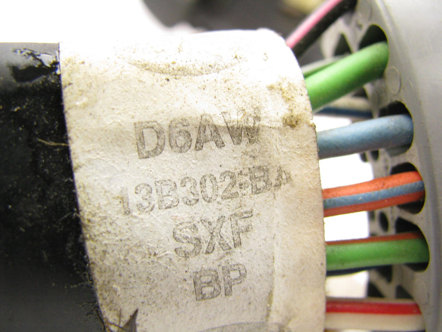 NEW - OUT OF BOX - OEM Ford D6AW-13B302-BA Turn Signal Switch (WITHOUT TILT)
