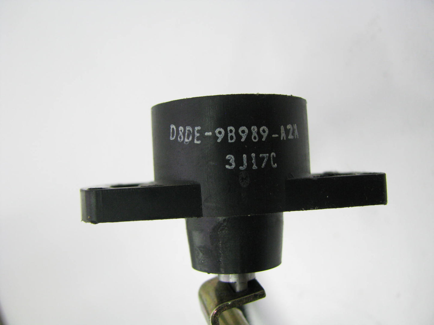 NEW - OUT OF BOX FORD D8DE-9B989-A2A Throttle Position Sensor 1978-79 Versailles