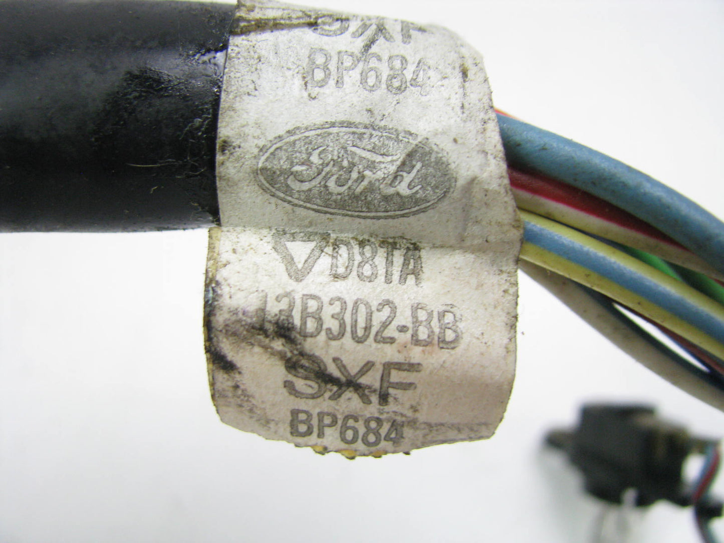 NEW - OUT OF BOX OEM FORD D8TA-13B302-BB Turn Signal Switch - D8TZ-13341-B