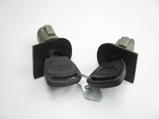 New OUT OF BOX Door Lock Set W/ 2 Keys DL48