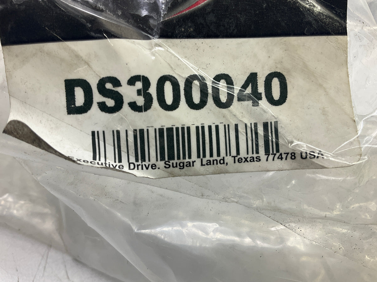 NEW UNBOXED DS300040 Steering Drag Link (4WD ONLY)