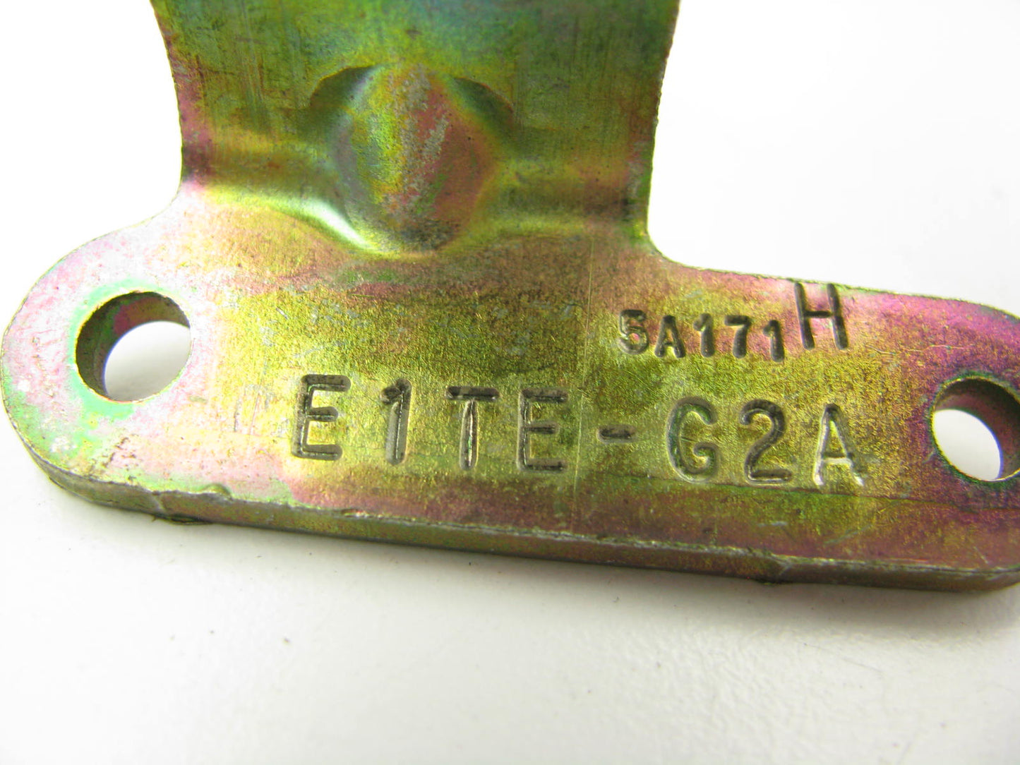 NEW - Out Of Box E1TE-G2A Carburetor Choke Pull-Off 1972-84 Motorcraft 2100 2150