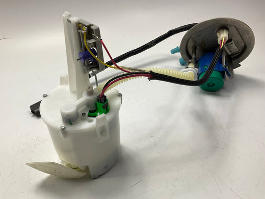 NEW - OUT OF BOX E2511M Fuel Pump Module 2008-2010 Ford F-250 F-350 Midship GAS