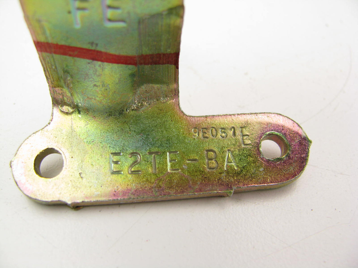 NEW - UNBOXED FORD E2TE-BA Carburetor Choke Pull-Off - CP201 E2TZ9S514B CP201