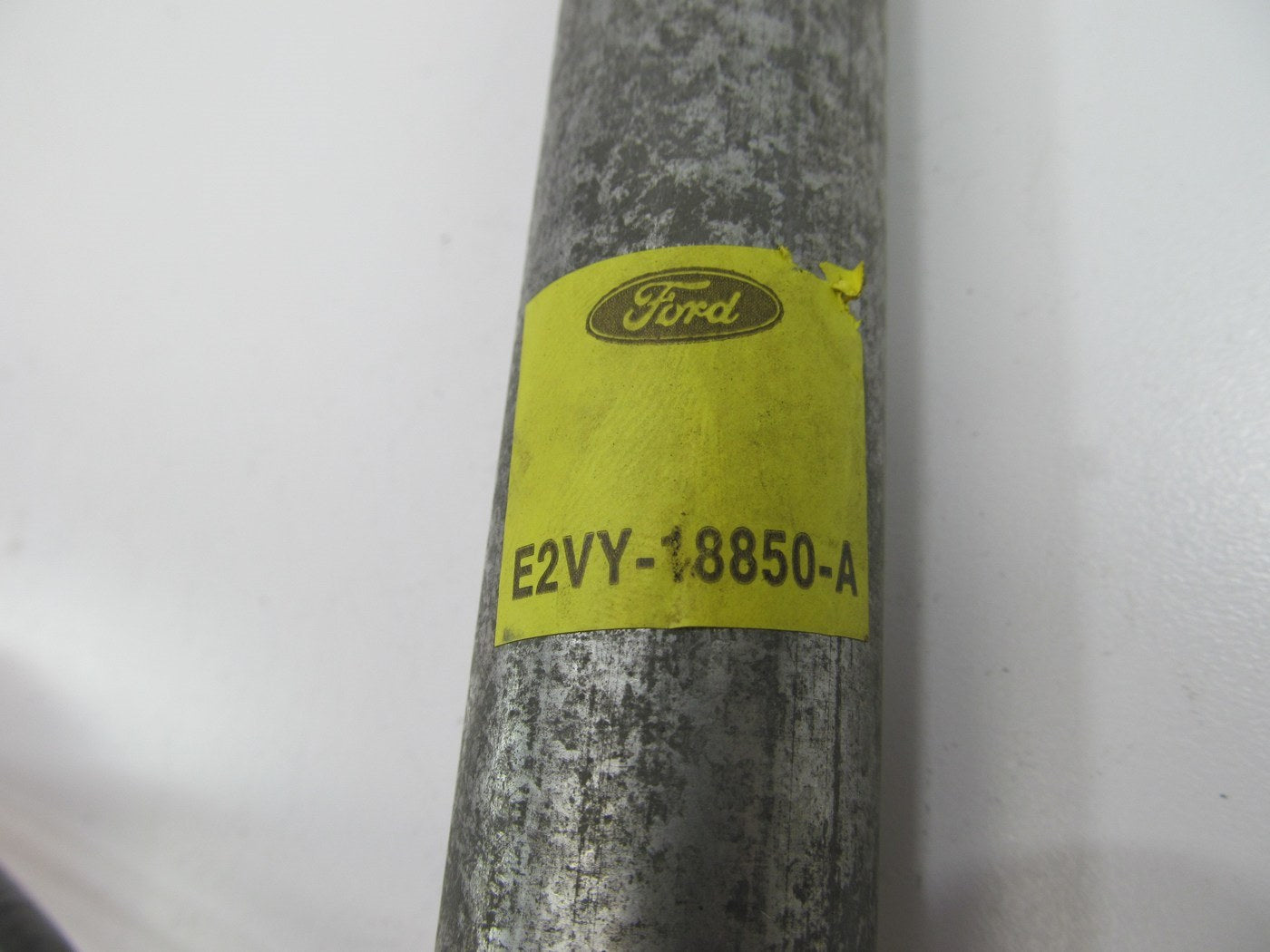 NO MOTOR COVER - NOS - UNBOXED OEM Ford E2VY-18850-A Power Antenna NEW OLD STOCK