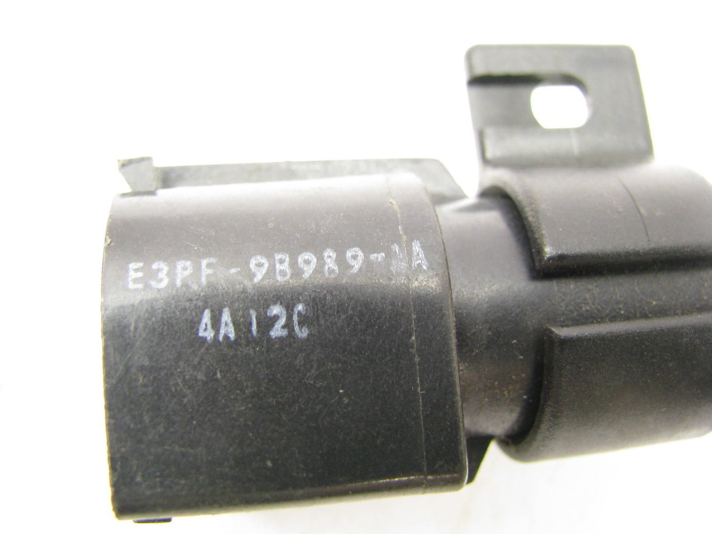 NEW - Out Of Box E3PF-9B989-AA Throttle Position Sensor for 1982-1985 Ford