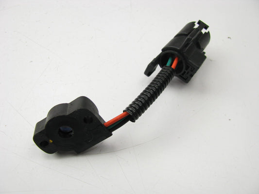NEW OUT OF BOX OEM Ford E3TF-9B989-CA Throttle Position Sensor TPS 83-84 2.8L V6