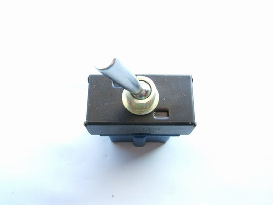NEW - OUT OF BOX - OEM Ford E3UB-9A050-AB Dual Fuel Gas Tank Select Switch