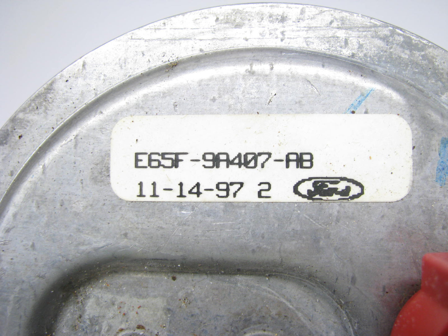 NEW - OUT OF BOX FORD E65F-9A407-AB Electric Fuel Pump & Sender Assembly