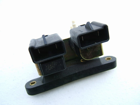 NEW - OUT OF BOX - OEM Ford E67E-9D474-A1A EGR Vacuum Valve Solenoid