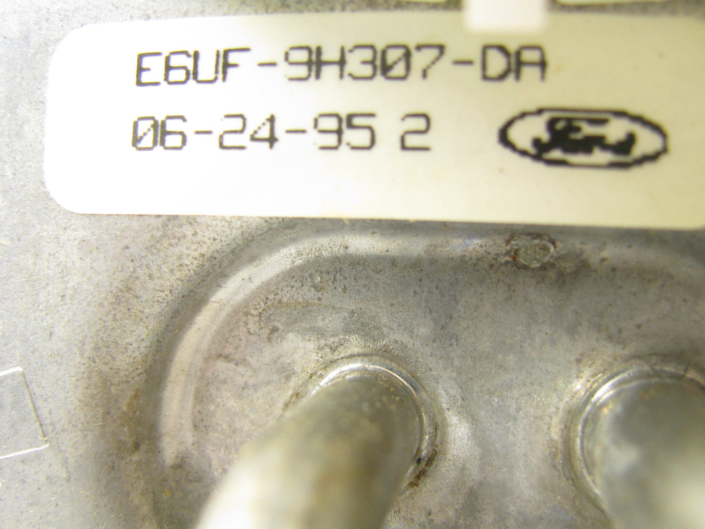 NEW - OUT OF BOX FORD E6UF-9H307-DA Electric Fuel Pump & Sender 86-89 E-150/350