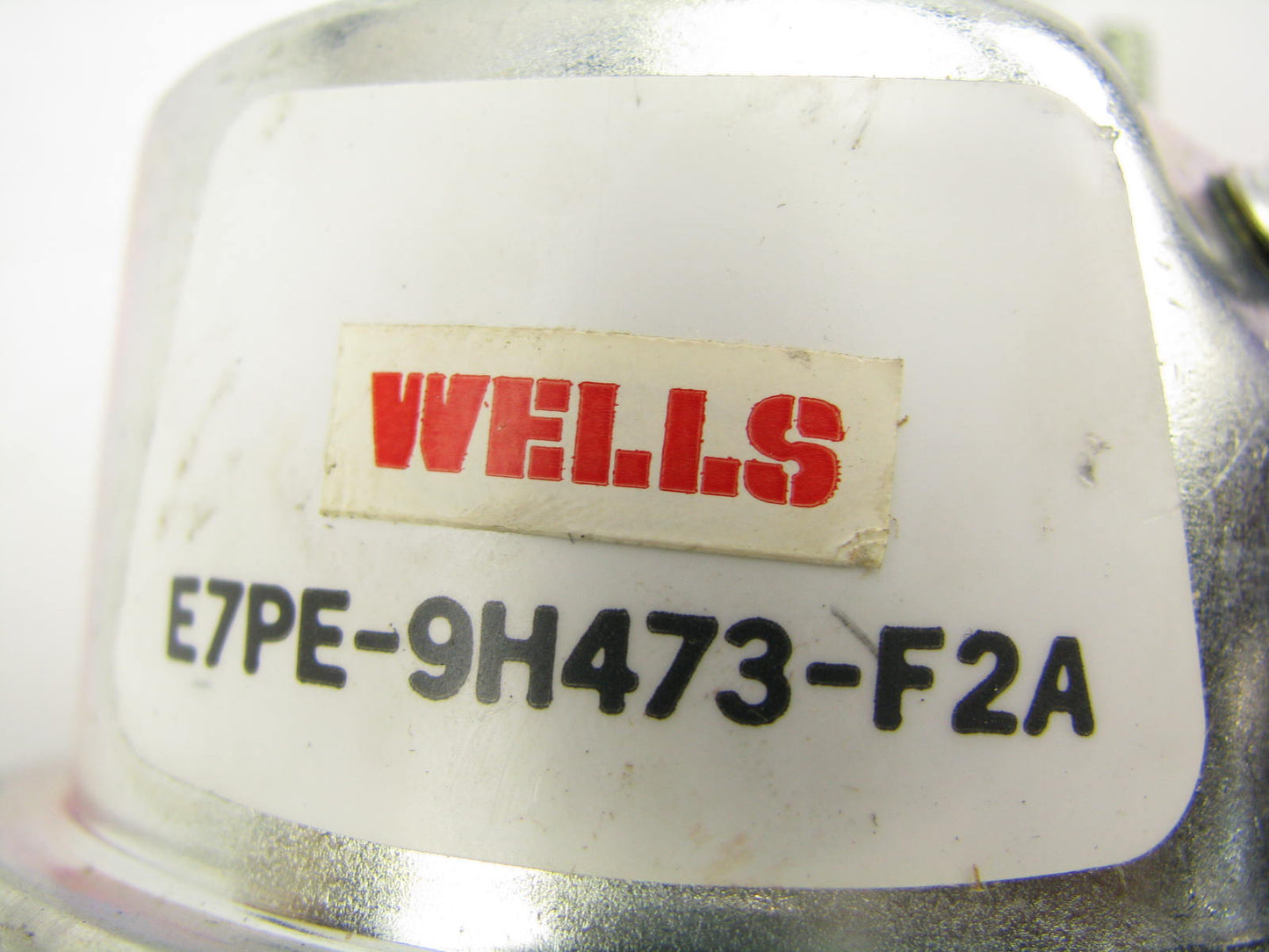 NEW - OUT OF BOX - OEM Ford E7PE-9H473-F2A Egr Valve