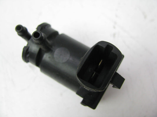 NEW - OUT OF BOX - OEM Ford E7TE-9H465-AA Vapor Canister Purge Vacuum Valve