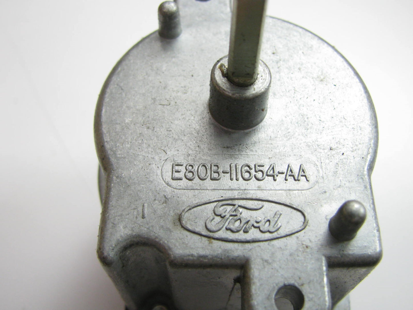 NEW - OUT OF BOX - 1988 Lincoln Continental Headlight Lamp Switch E80B-11654-AA