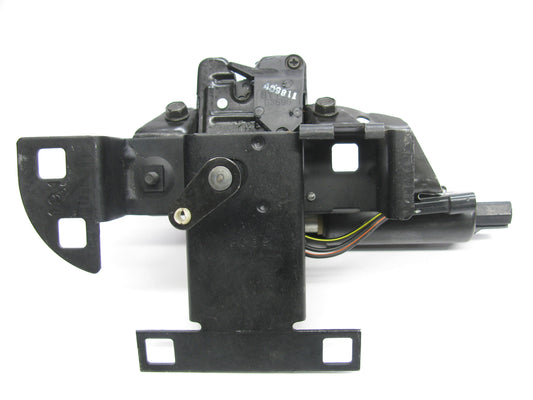 OUT OF BOX E9OY-5443200-A Trunk Lid Latch Power Pull Down OEM 88-89 Continental