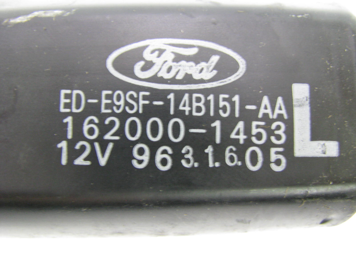 NEW - OUT OF BOX - Ford E9SF-14B151-AA Front Left Drivers Side Seat Belt Motor