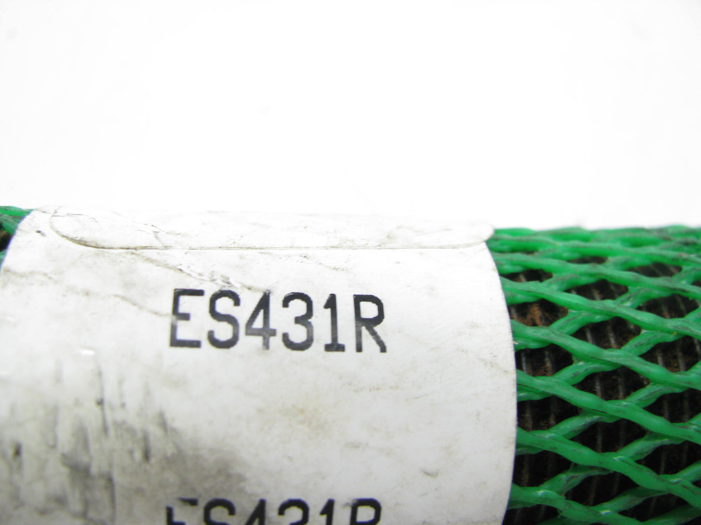 NEW - OUT OF BOX - ES431R Right Passengers Side Outer Steering Tie Rod End