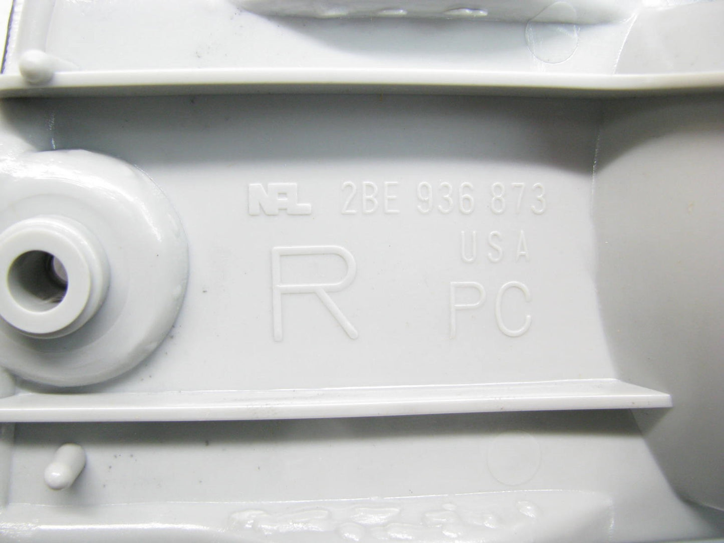 NEW - OUT OF BOX F02Z-13200-A Front Right Parking Lamp for 1990-1992 Ford Probe