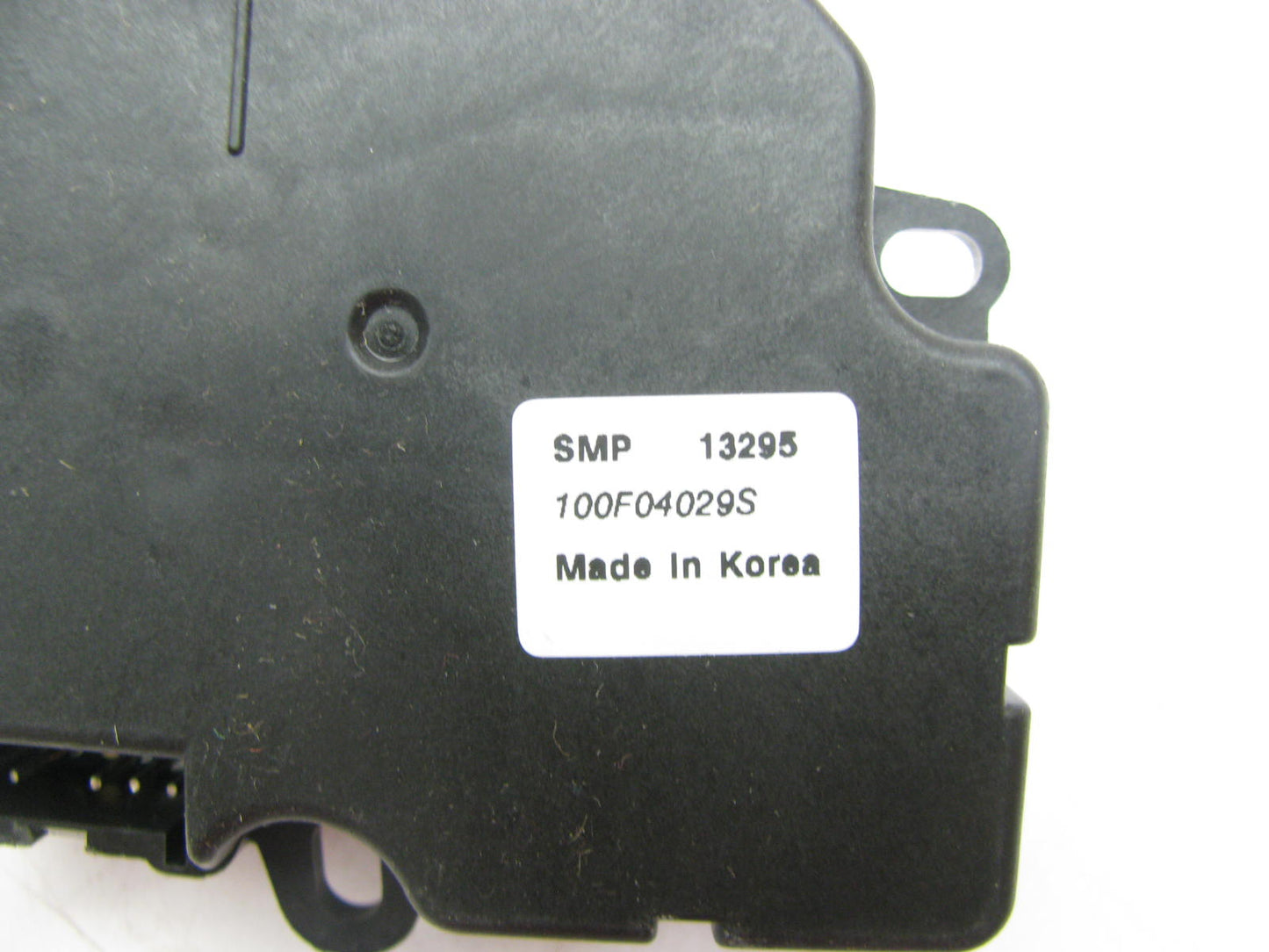 NEW - OUT OF BOX F04030 HVAC Heater Blend Door Actuator