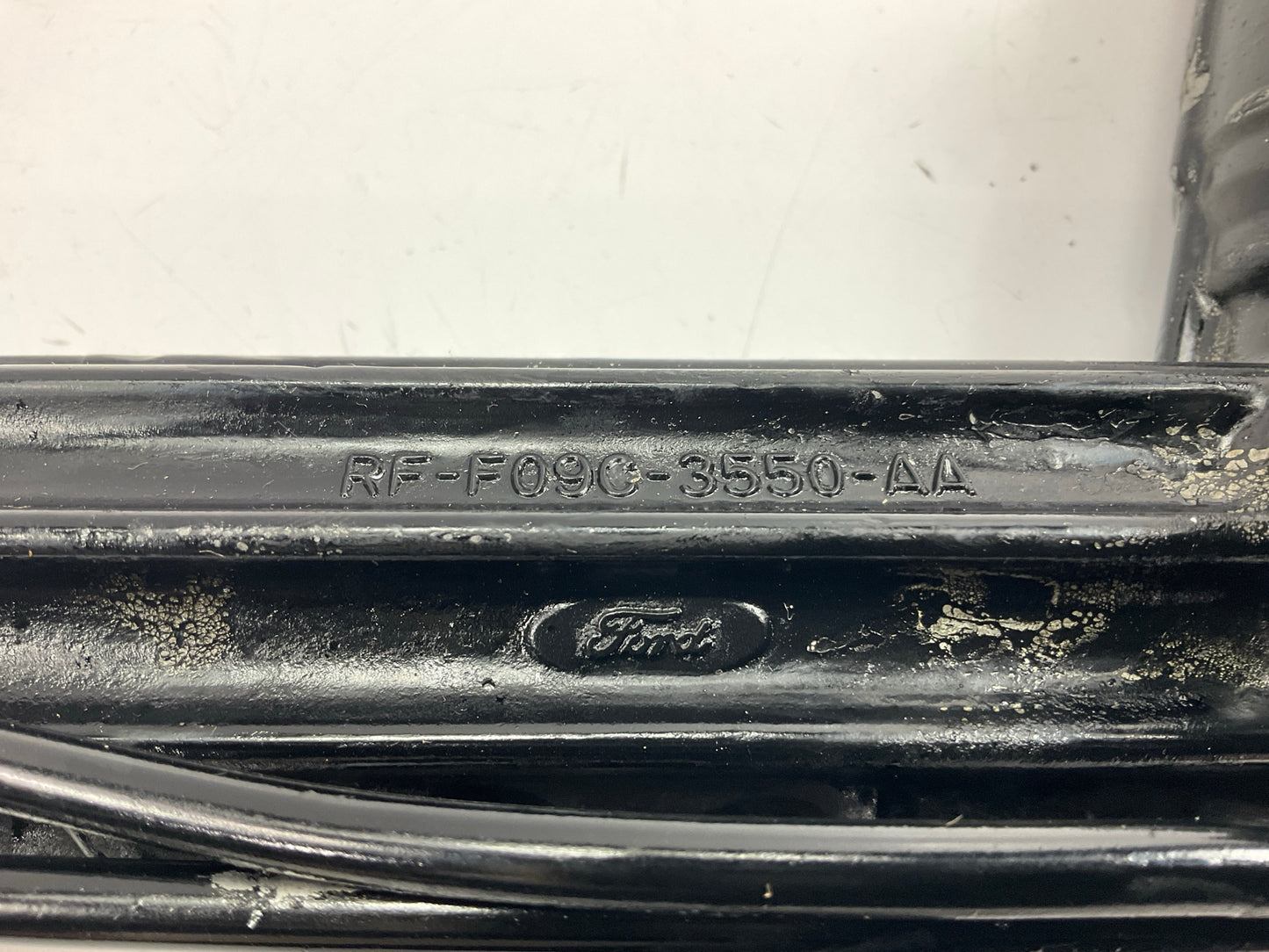 NEW - OUT OF BOX - OEM 1986-1997 Ford Aerostar Power Steering Rack & Pinion