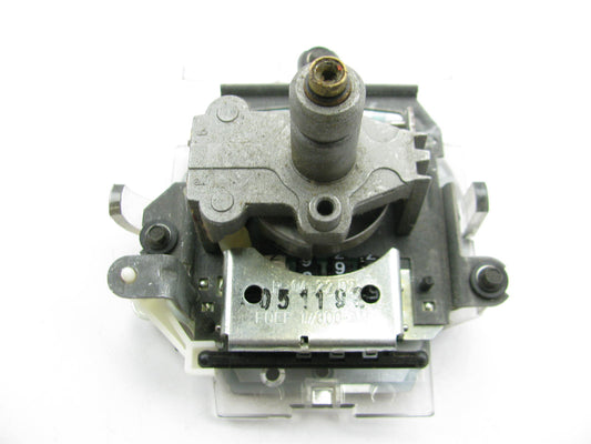 NEW - OUT OF BOX F0CF-10E853-JE F0CF-17300-AB 120 MPH Speedometer 91-92 Escort