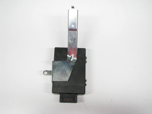 NEW UNBOXED OEM Ford F1AU-18C531-AB Heated Windshield Control Module & Bracket