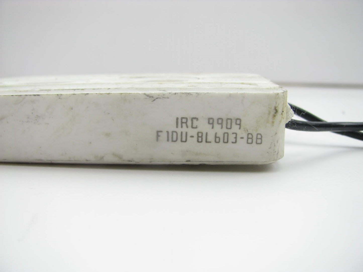 NEW OUT OF BOX OEM 91-95 Ford Taurus Electric Cooling Fan Resistor F1DU-8L603-BB