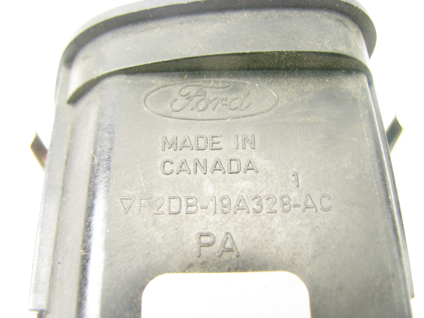 ONEW - OUT OF BOX 1992-95 Ford Taurus Rear Defrost Defog Switch F2DB-19A328-AC