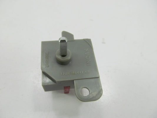 NEW - OUT OF BOX OEM FORD F2UH-19A642-CB REAR Aux HVAC Blower Control Switch