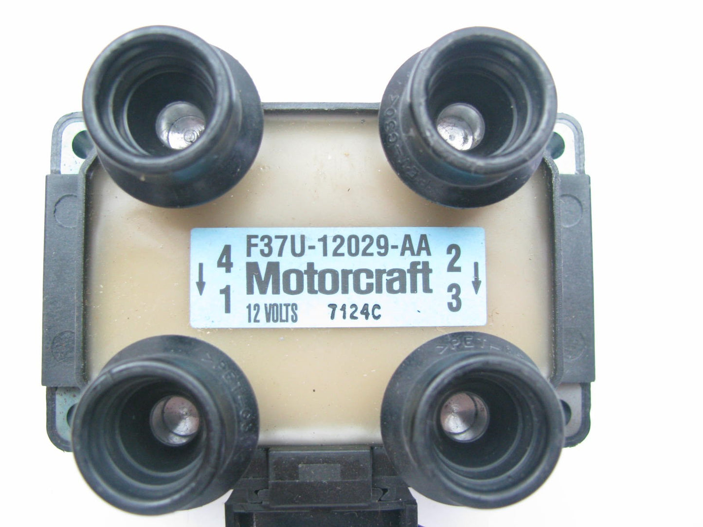 New OUT OF BOX OEM Ford Motorcraft Ignition Coil F37U-12029-AA