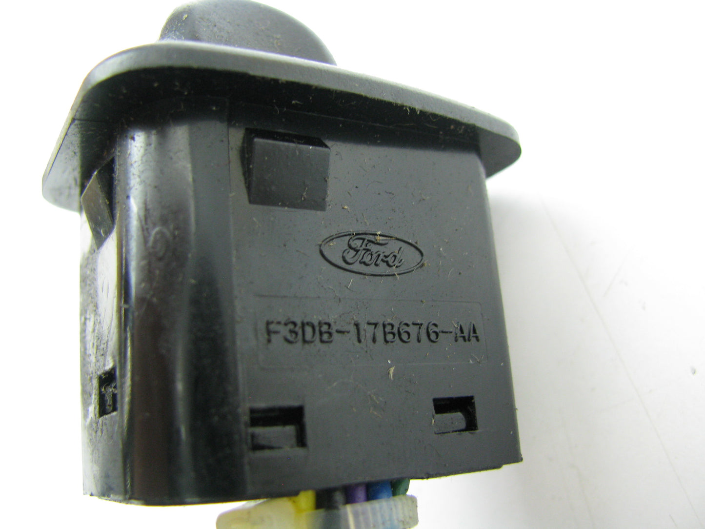 NEW - OUT OF BOX FORD F3DB-17B676-AA Power Mirror Control Switch 1992-95 Taurus
