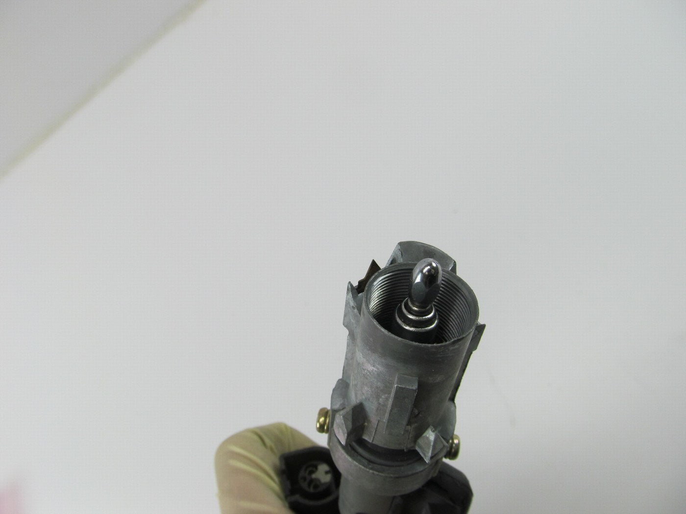 NEW - OUT OF BOX - OEM Ford F3DF-19A018-BD Antenna