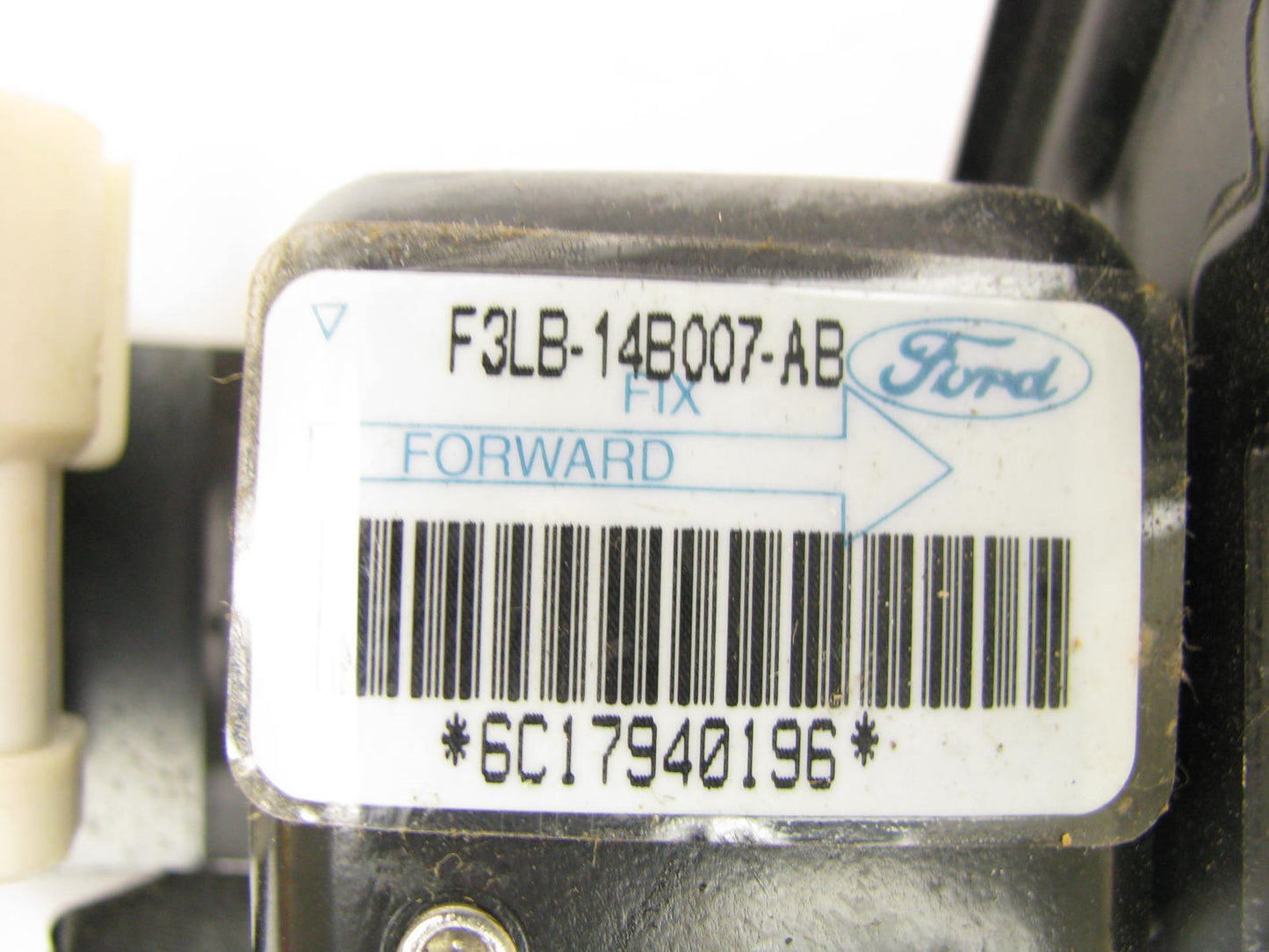 NEW - OUT OF BOX - OEM Ford F3LB-14B007-AB REAR SRS Crash Sensor