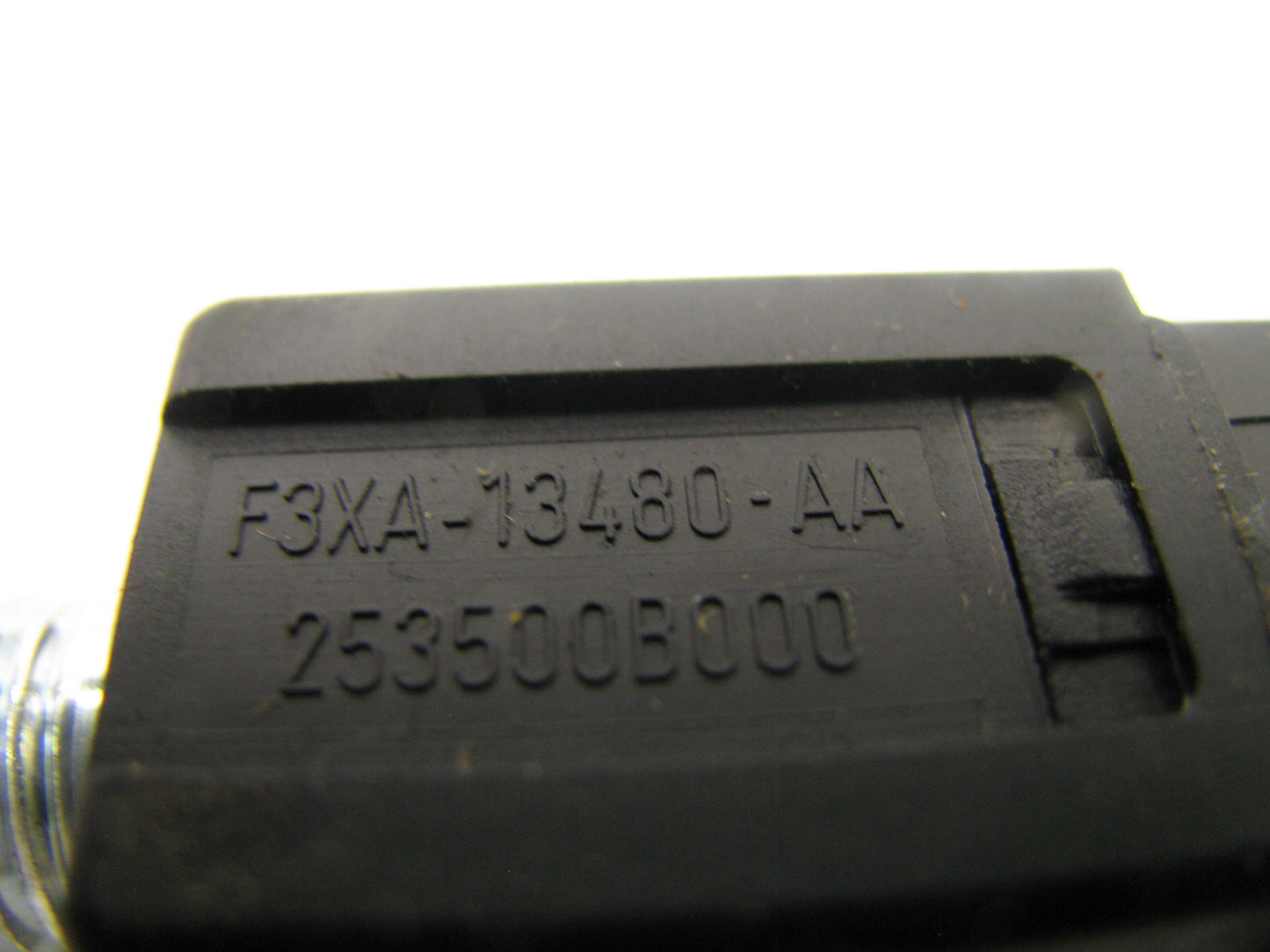 NEW - OUT OF BOX F3XA-13480-AA Brake Light Lamp Switch 1993-02 Mercury Villager