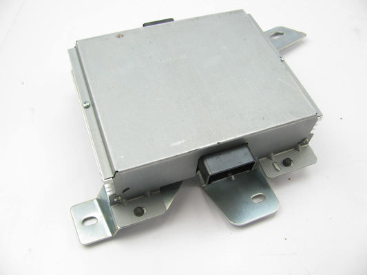 NEW - OUT OF BOX - OEM Ford F47F-18T806-BA Amplifier 1991-1994 Explorer W/O JBL