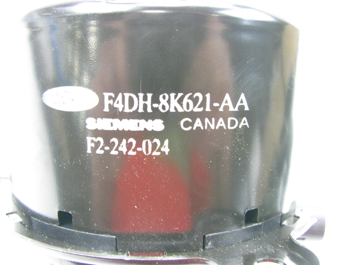 NEW - OUT OF BOX OEM Ford F4DH-8K621-AA Radiator Fan Motor 94-95 Taurus 3.0L OHV