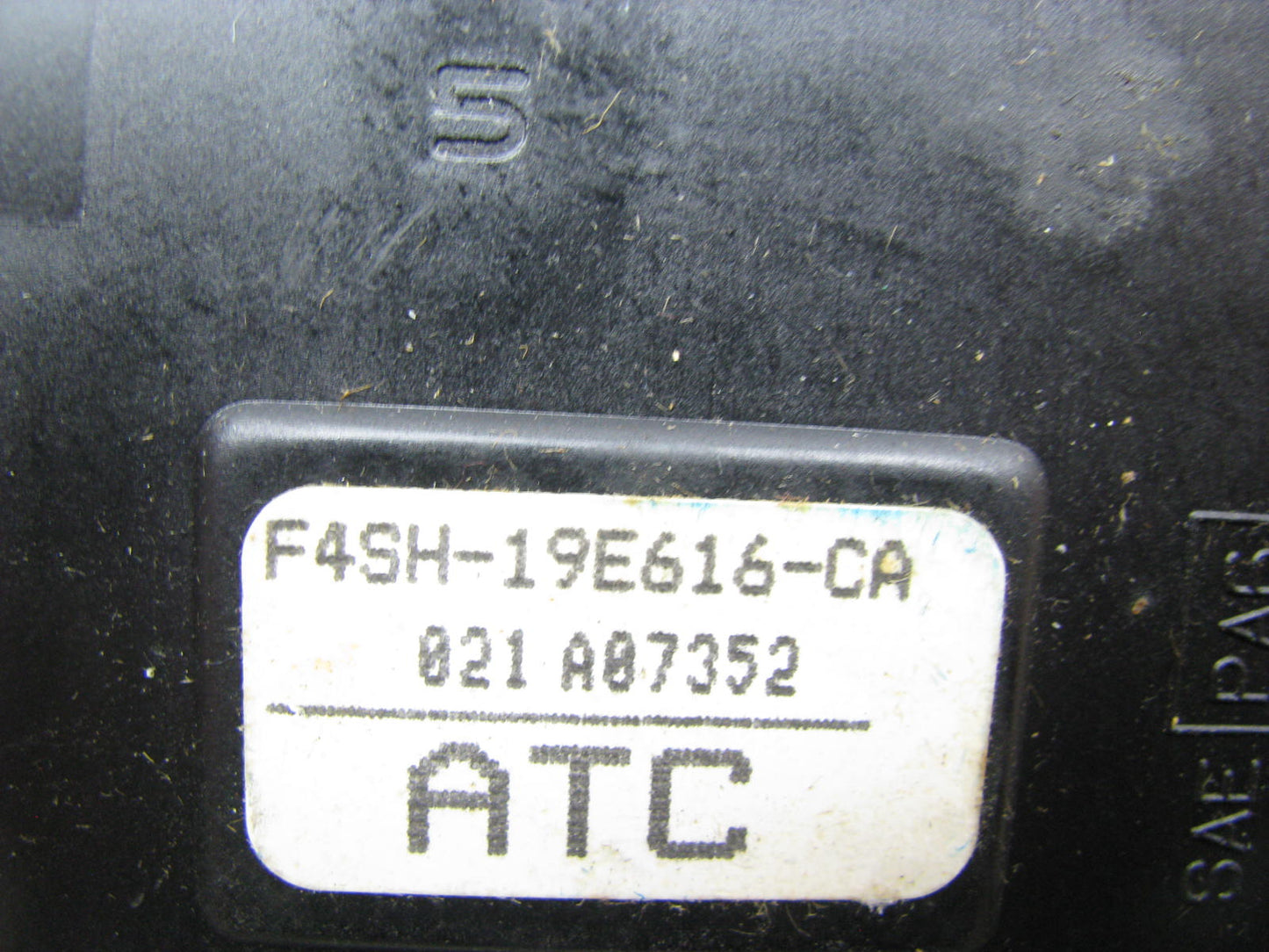 NEW - OUT OF BOX - OEM Ford F4SH-19E616-CA HVAC Heater Blend Door Actuator