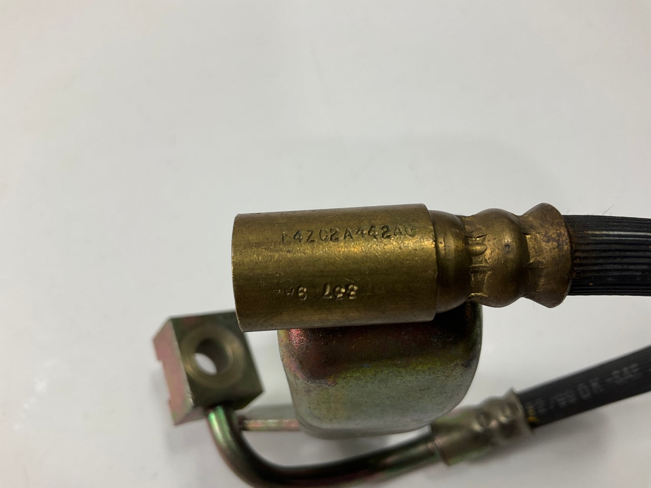 NEW - OUT OF BOX - OEM FORD F4ZC-2A442-AC Rear Right Brake Hose