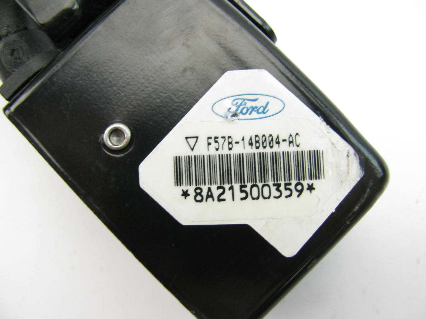 NEW - OUT OF BOX - OEM Ford F57B-14B004-AC Front Right SRS Crash Sensor