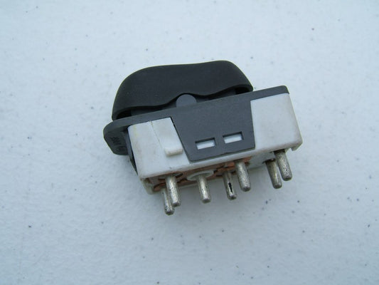 NEW - OUT OF BOX - OEM Ford F58B-14529-AA 1995-1998 Windstar Power Window Switch