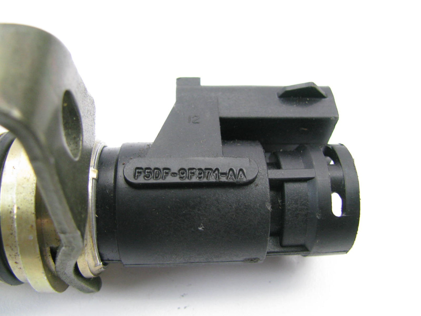NEW - OUT OF BOX - OEM Ford F5DF-9F971-AA Auto Trans Vehicle Speed Sensor