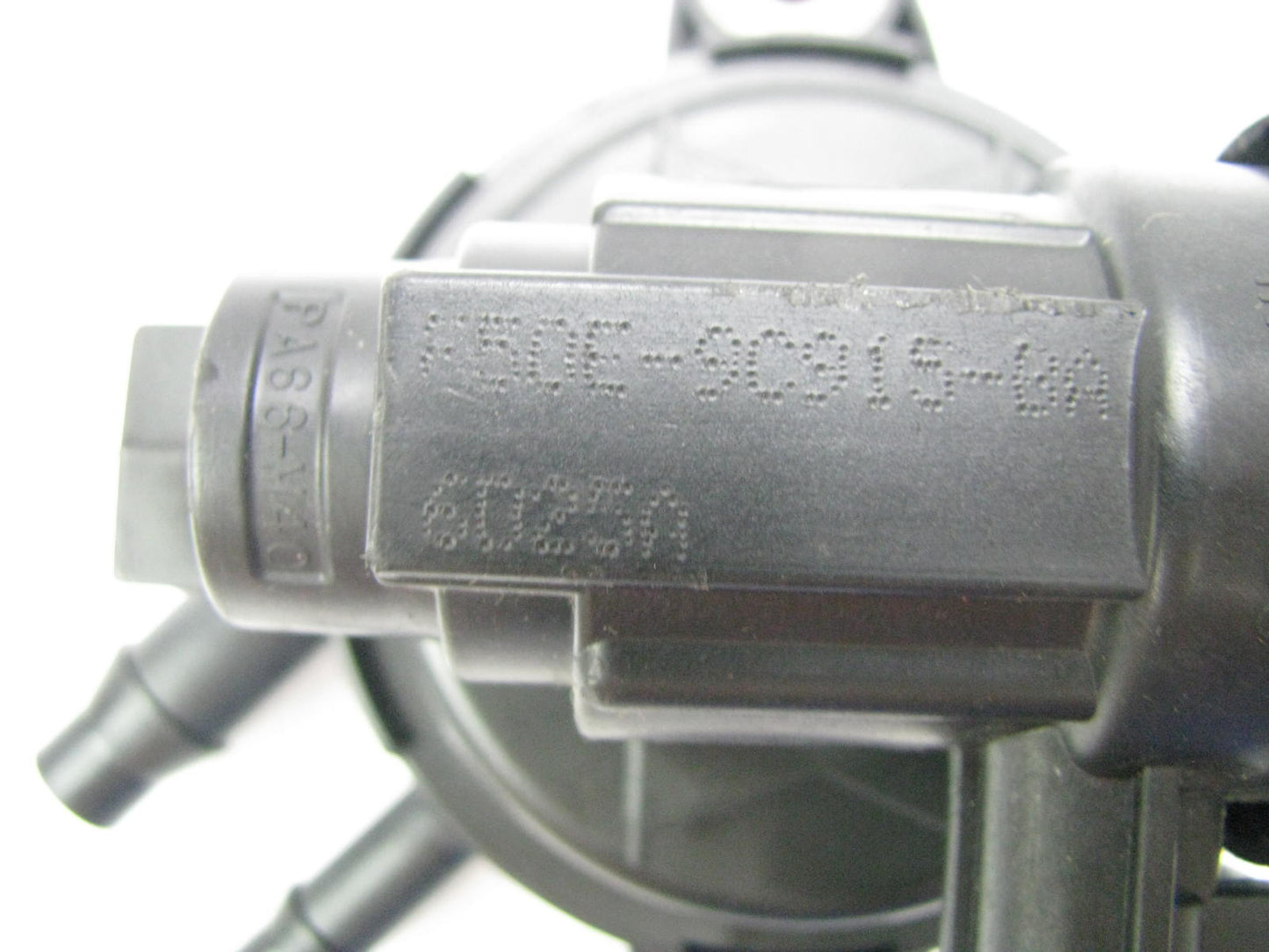 NEW UNBOXED - OEM FORD F5OE-9C915-BA Vapor Canister Purge Valve