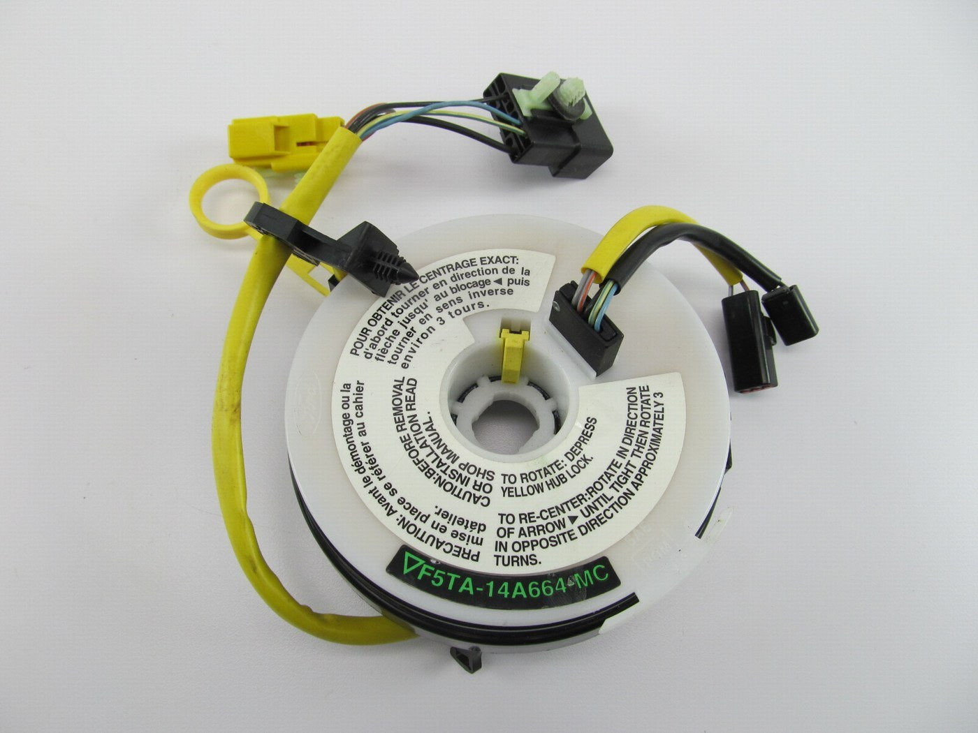 NEW - OUT OF BOX FORD F5TA-14A664-MC SRS Clockspring - F5TZ-14A664-D