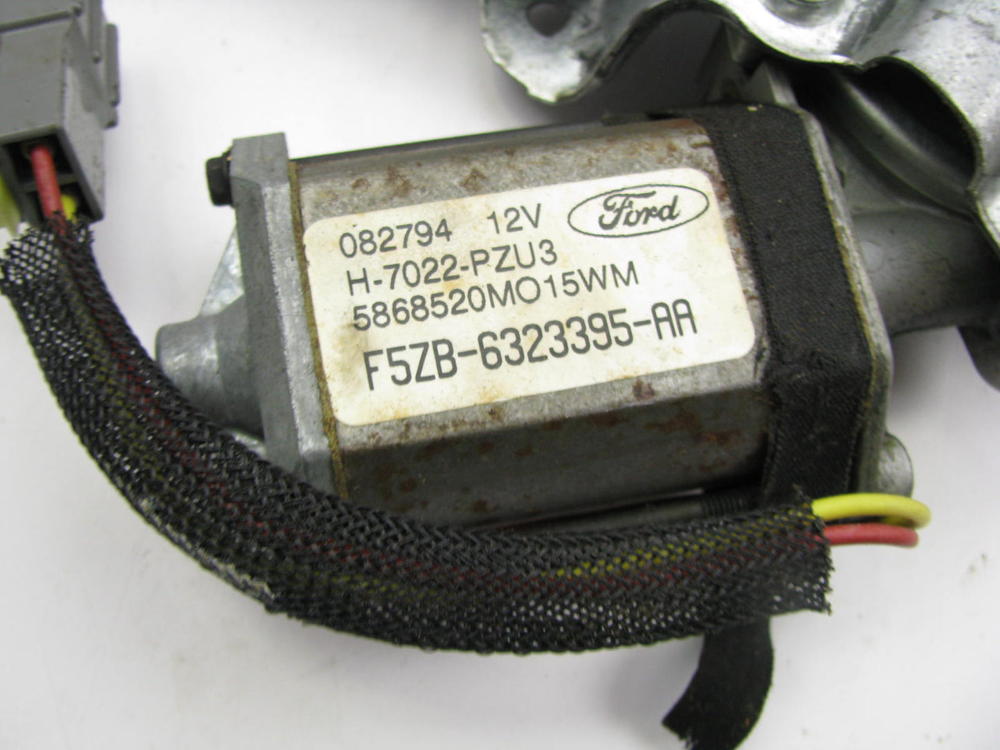 OUT OF BOX OEM Ford F5ZB-6323395-AA FRONT RIGHT Window Regulator 96-04 Mustang