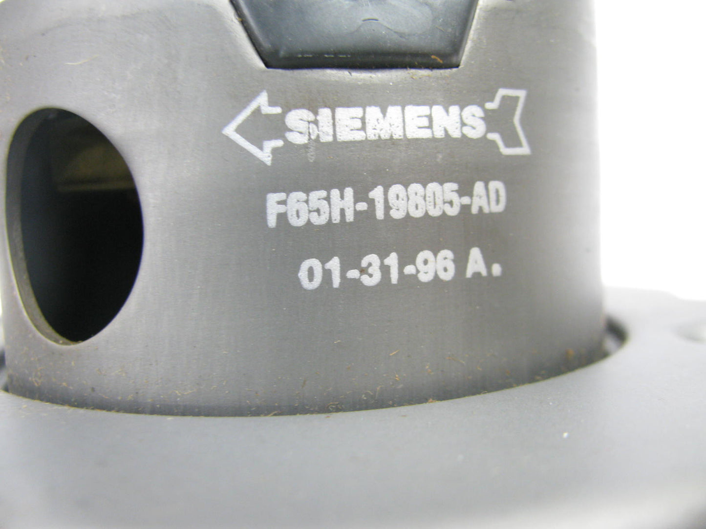 NEW OUT OF BOX - OEM Ford F65H-19805-AD Blower Motor W/O Wheel MM-847