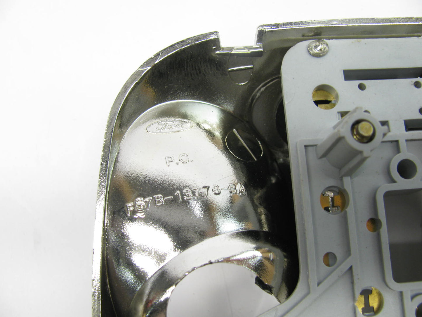 NEW - UNBOXED - 1994-2002 Ford Ranger Overhead Dome Map Light Lamp F67B-13776-BA