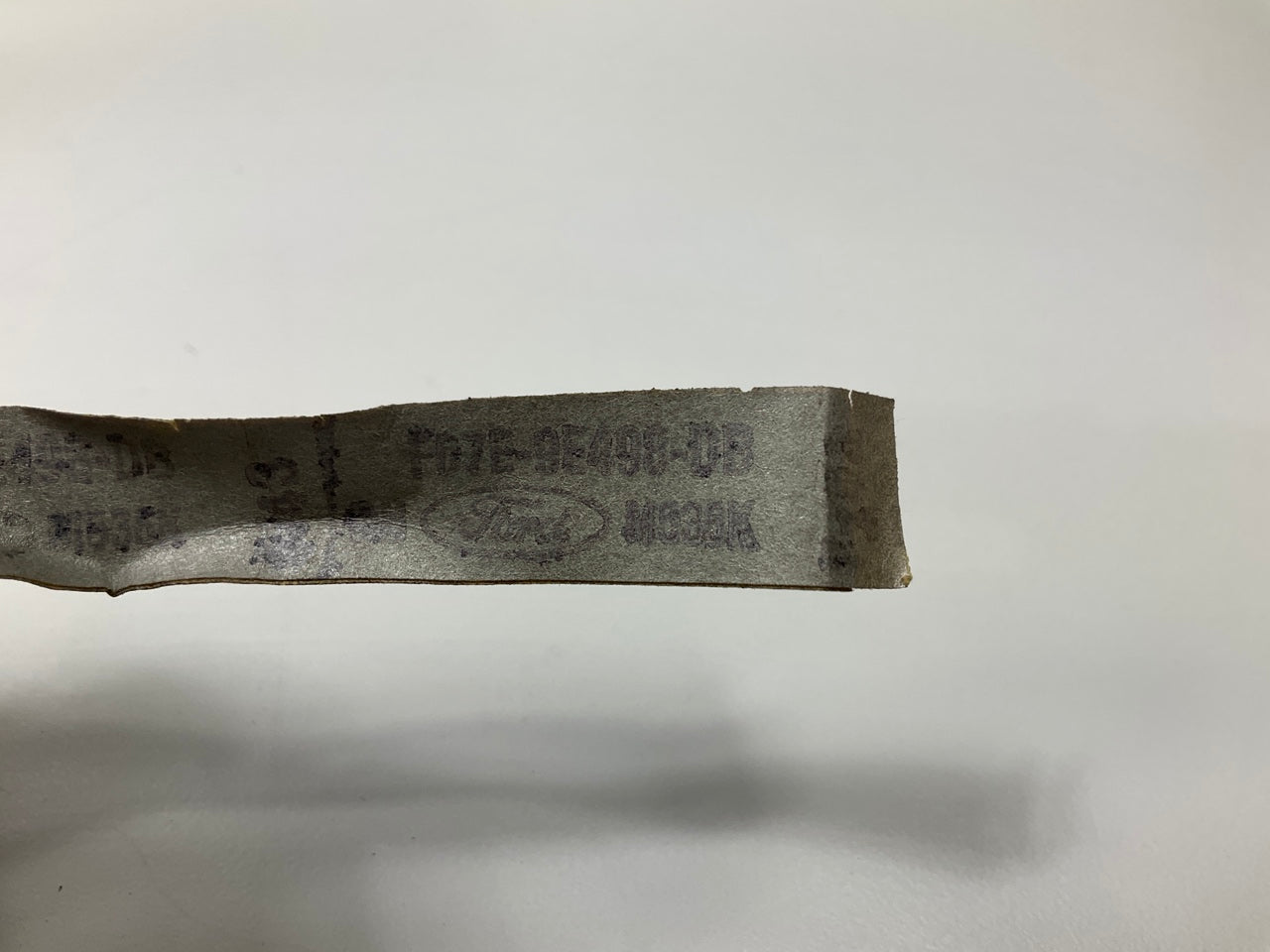 NEW OEM Ford EGR Vacuum Control Fuel Vapor Line 96-97 Explorer 5.0 F67E-9E498-dB