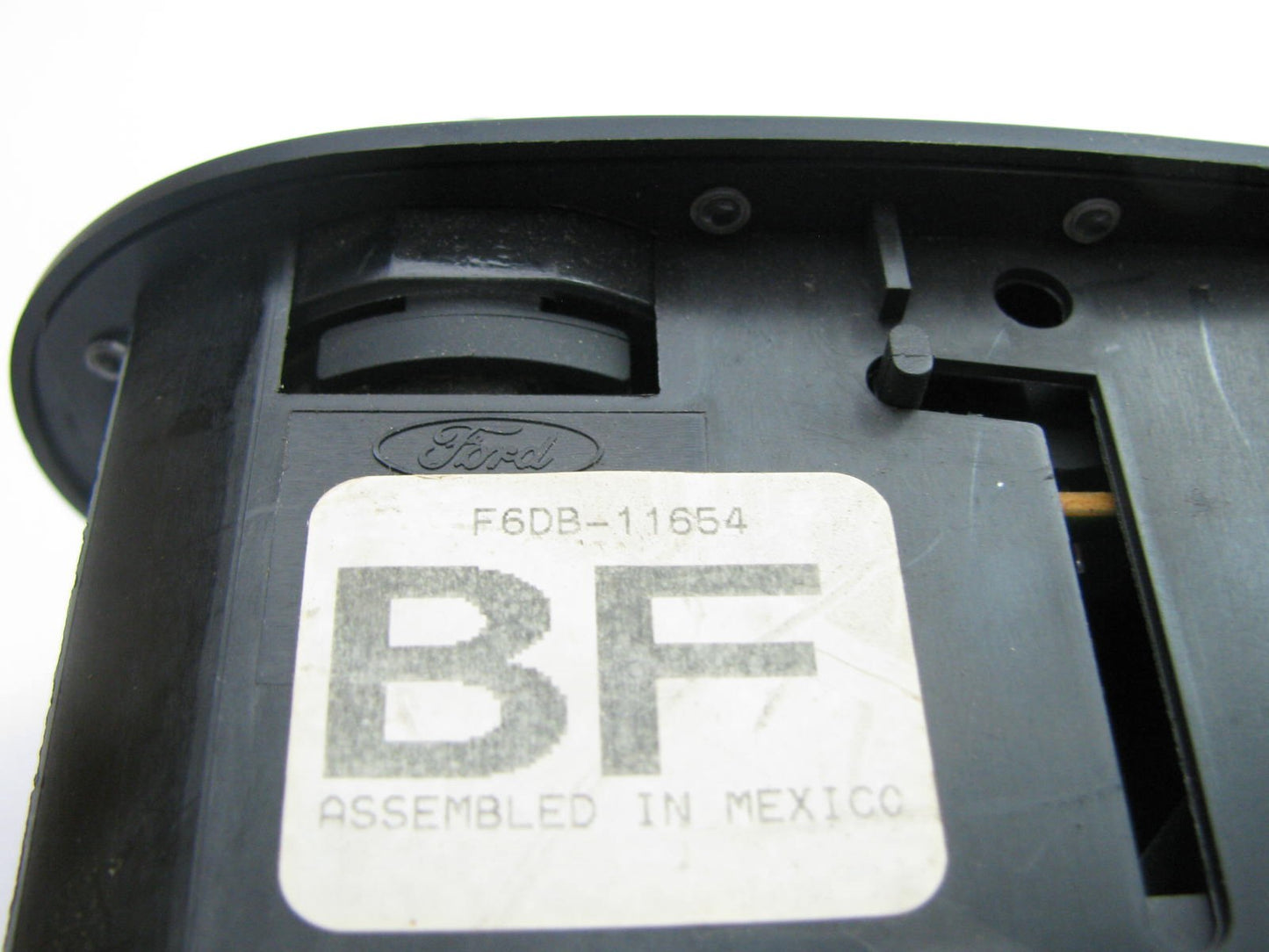 NEW - OUT OF BOX - OEM 1996-99 Ford Taurus Sable Headlight Switch F6DB-11654-BF